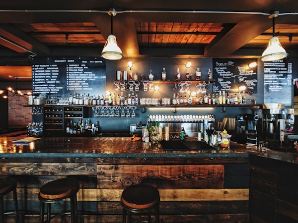 Bar and restaurant